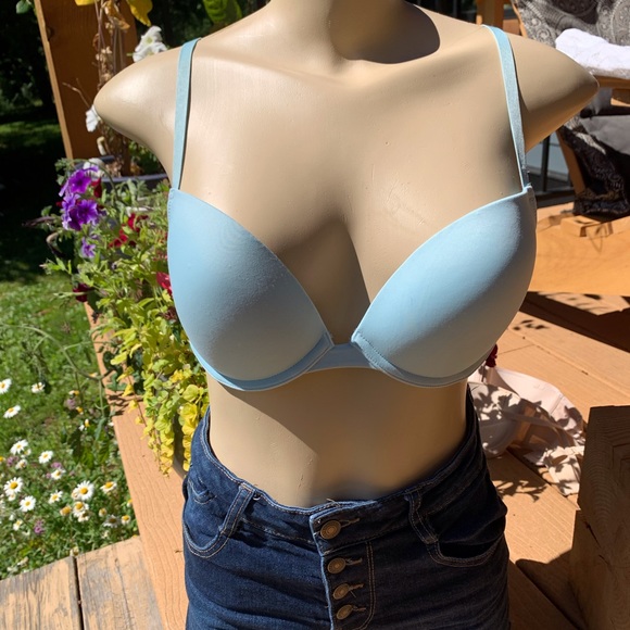 Bra Collection Sizes 36-C - Picture 6 of 9